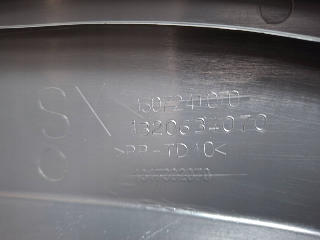 фото №6, Накладка молдинг крыла левый задняя 1320634070 fiat ducato boxer jumper 2006-