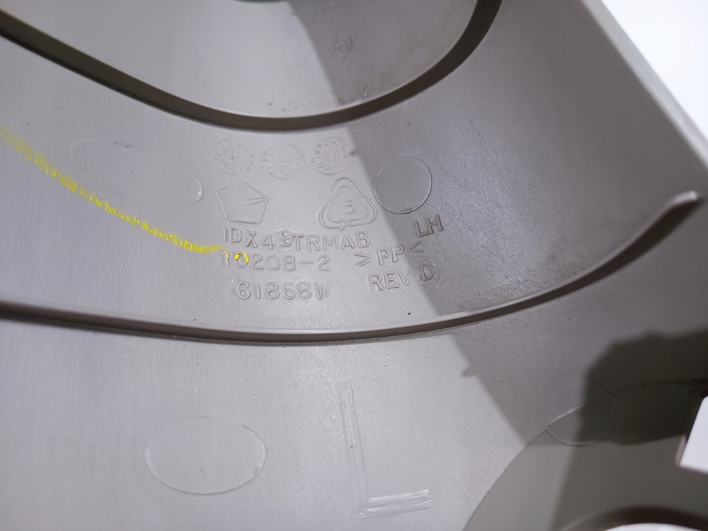 фото №10, Обшивка стойка a защита левая dodge ram 2009 -