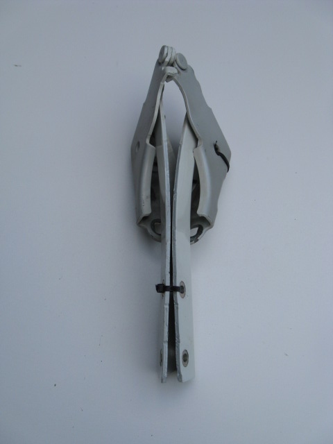 фото №1, Петлі капот перед fiat grande punto evo