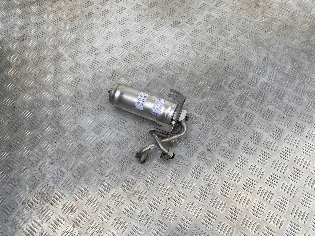 фото №1, Осушитель конденсатор mercedes s w222 2228304706