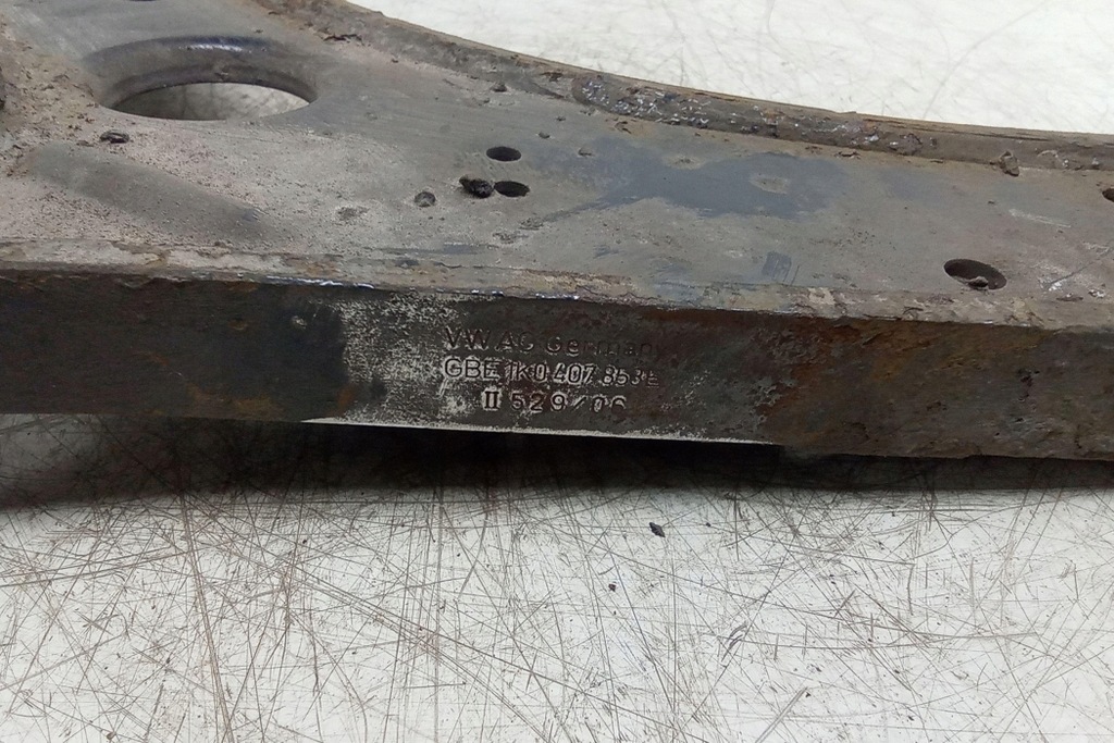 фото №6, Важіль передній vw golf plus 5m1, 521 1k0407189e 1.9l дизель 77kw 2005