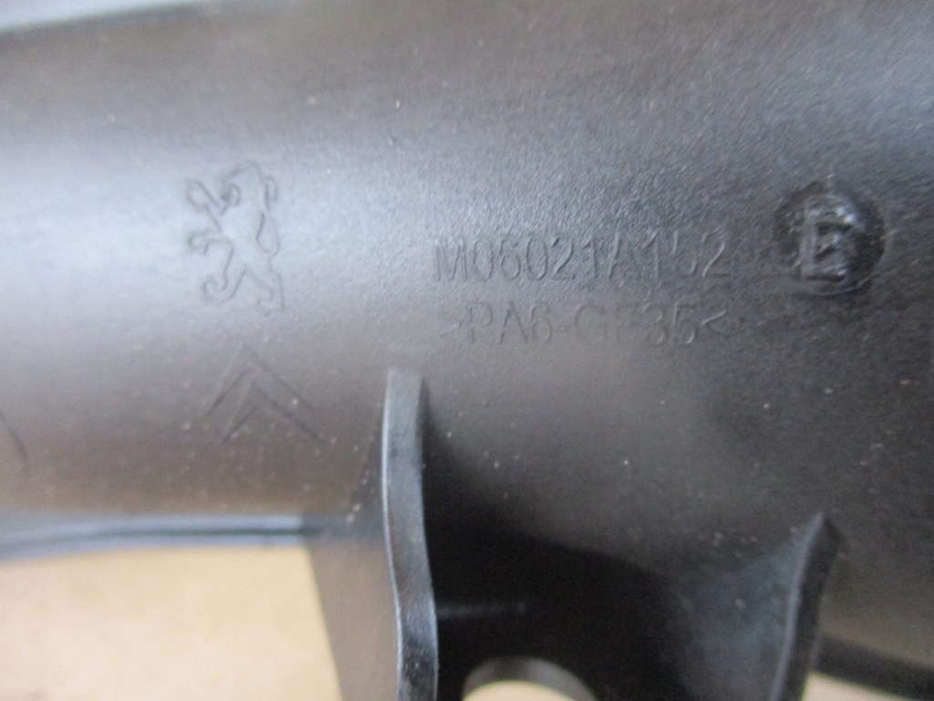 фото №4, Шланг интеркулер m06021a152 citroen ds5 2.0hdi