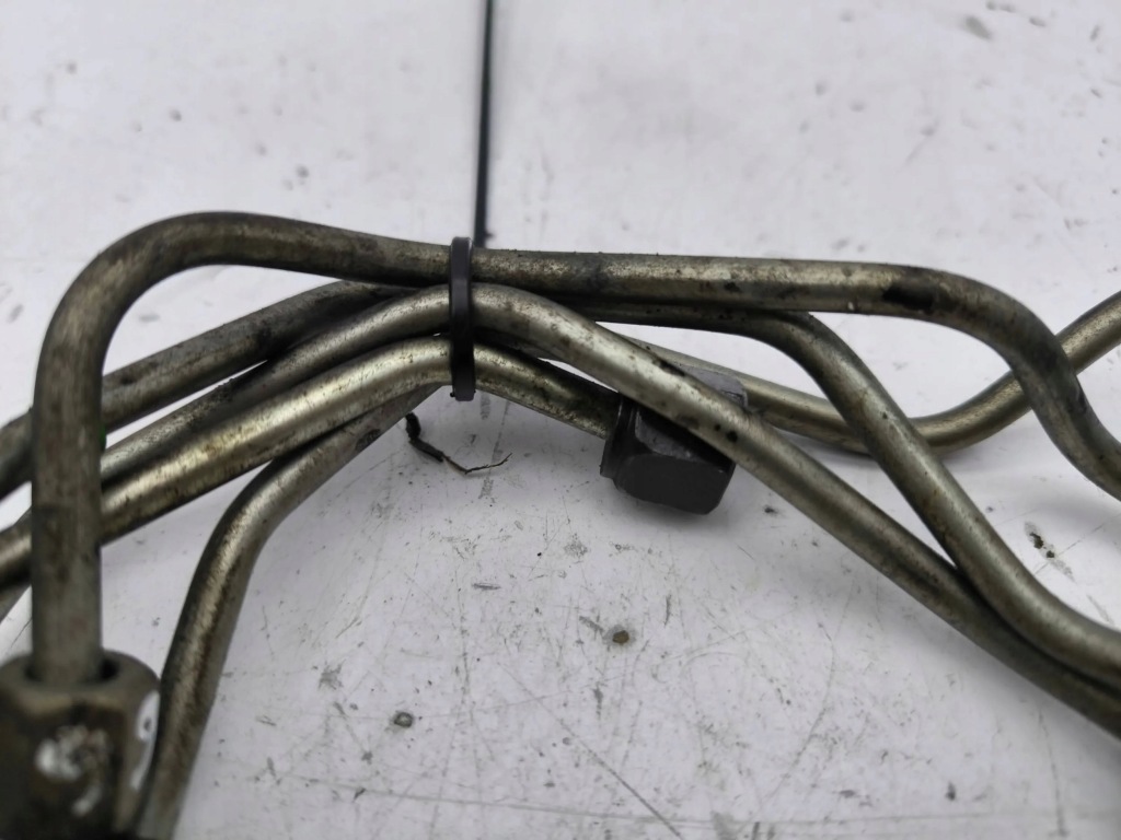 Citroen c4 ii picasso 2014 шланг впрыскной Недорого