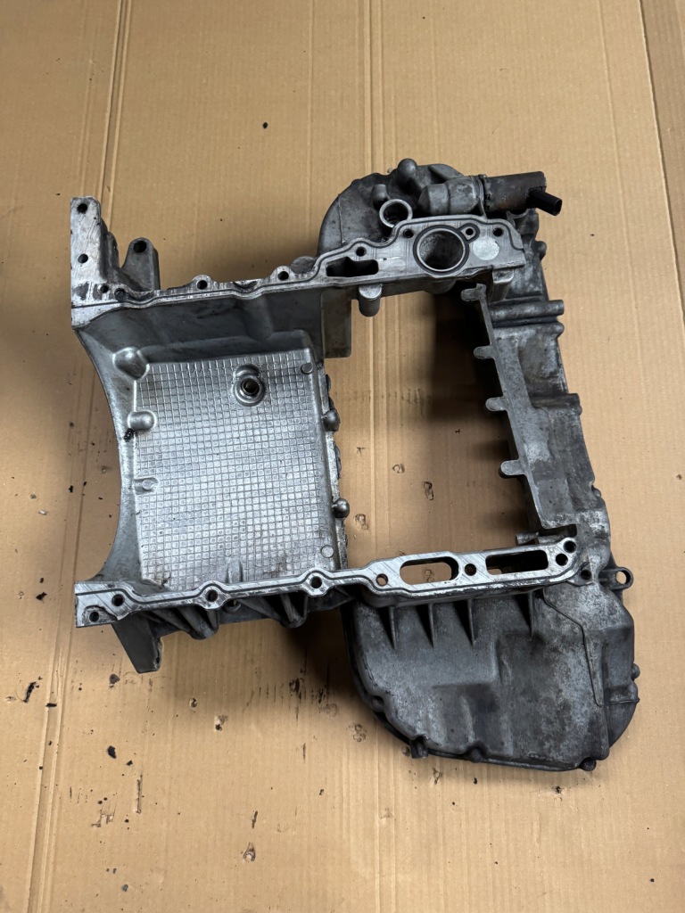 Audi a6 c7 3.0 tdi crt основа картера масляний krater 059103603ek Ціна