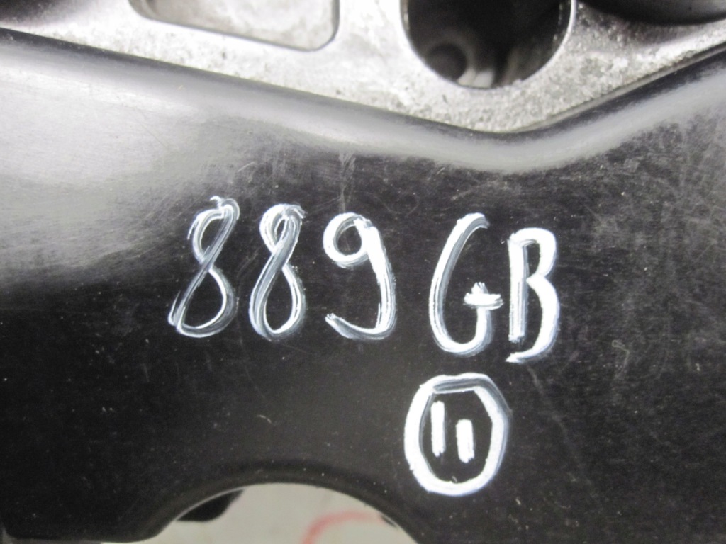 Купить Peugeot 208 13r 1.2 vti hmz 82 km 109 tys km крышка клапанов 9806820880