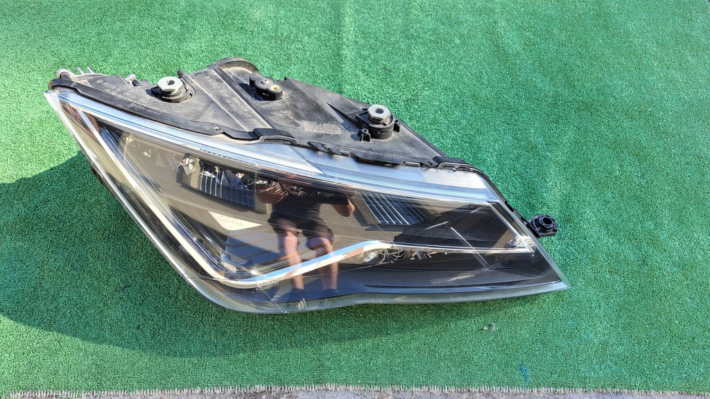 фото №1, Seat leon 3 iii 5f1 lift full led лампа передня