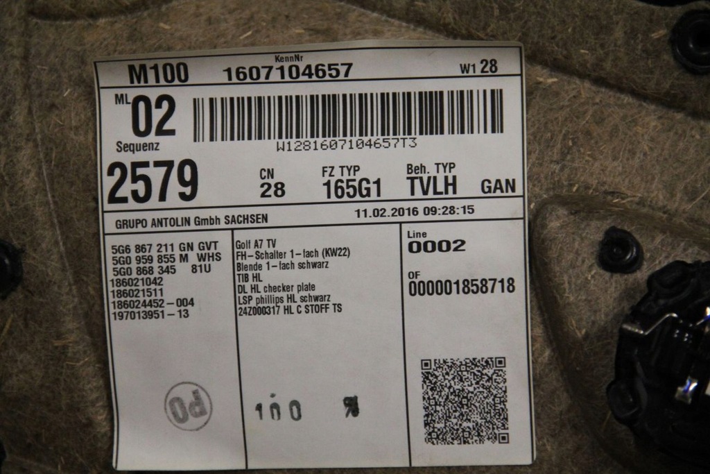 фото №7, Оббивка обшивка двері задня лівий vw golf 7 матеріал молдинг plaster стільники