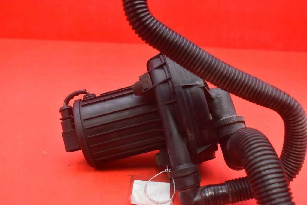 фото №6, Помпа повітря вторинного 3w0131083b bentley continental 1 i gt 6.0 w12