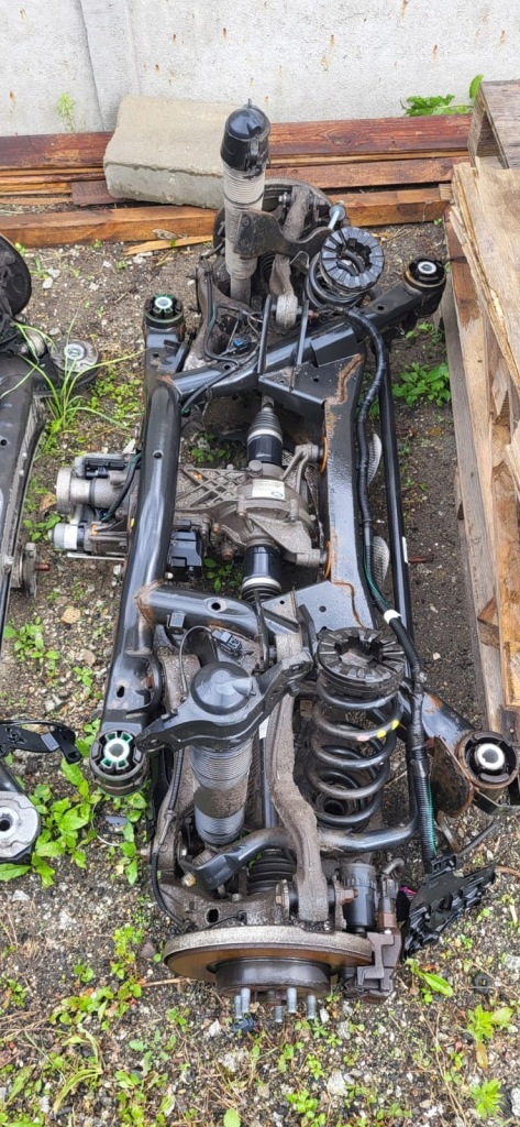 Купити Zawiszenie задній задні комплект jaguar e-pace 2.0 d