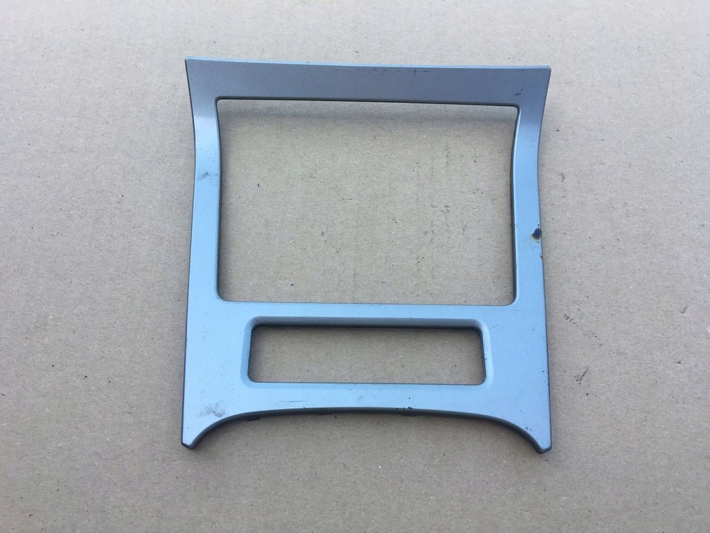 фото №1, Рамка консоли пепельницы vw golf v пепельница