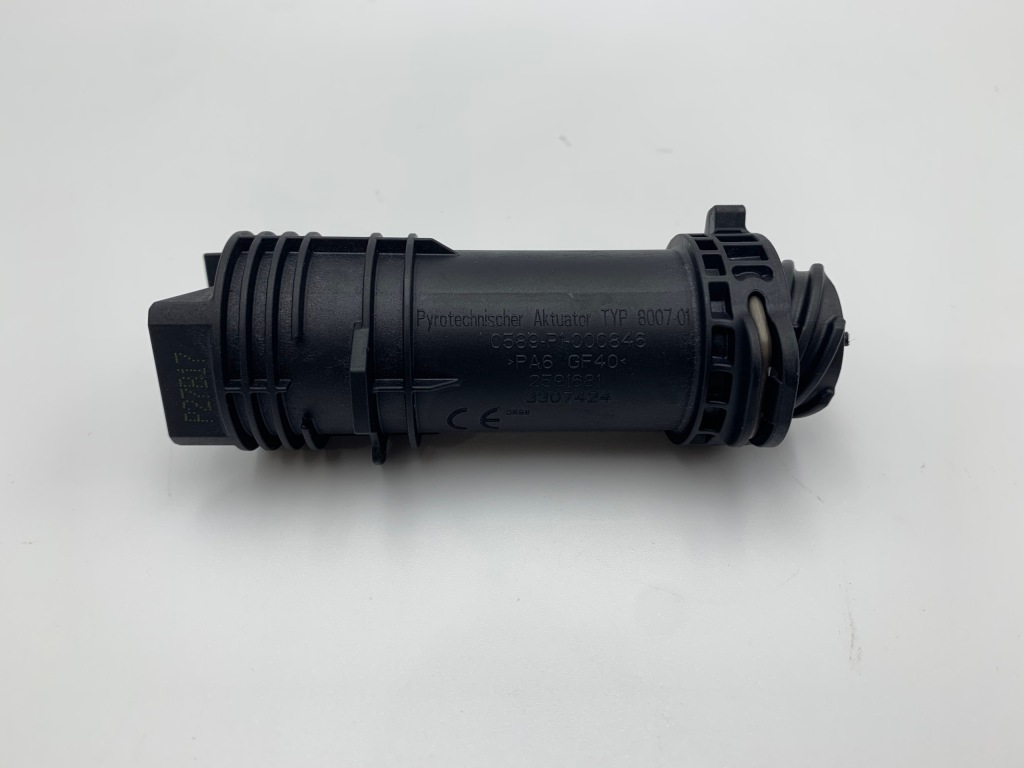 фото №8, Набір ремонтний підголівник crash-aktiv bmw e93 e60n