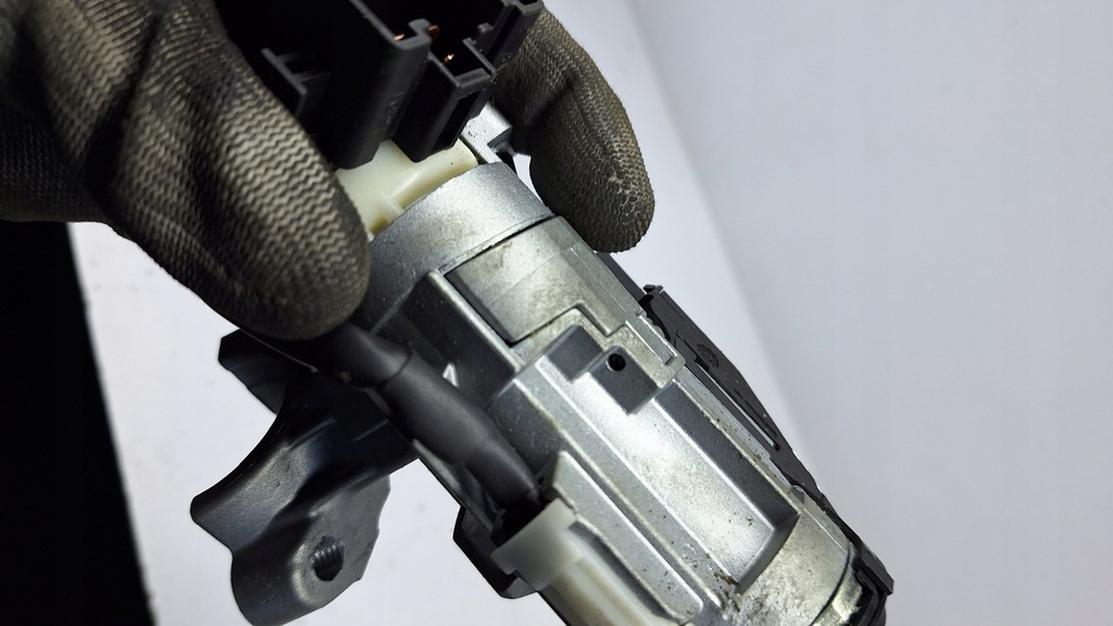 фото №8, Замок зажигания ключ toyota yaris i