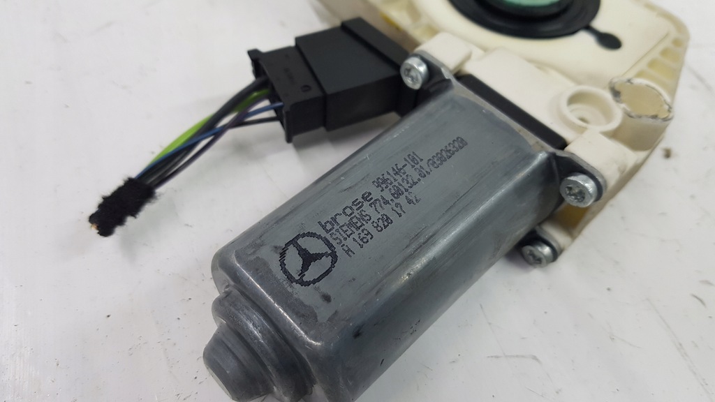 фото №6, Моторчик стекло левый перед mercedes w245 a1698201742