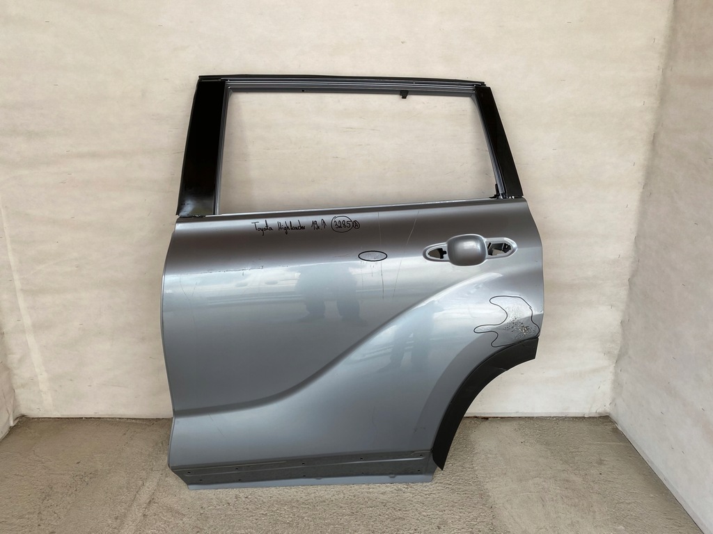 фото №1, Toyota highlander iv 2019r- двері задні ліва