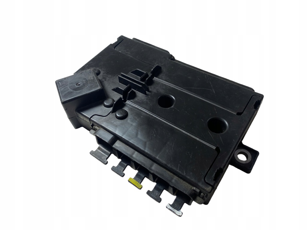 фото №1, Коробка запобіжників mercedes w213 2135406200