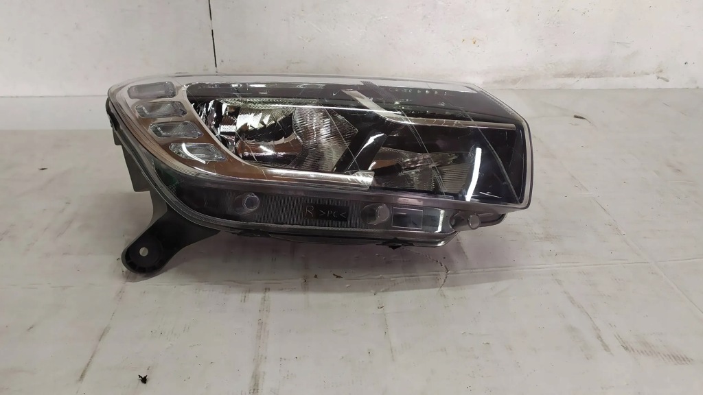 фото №3, Лампа правий перед dacia logan sandero ii