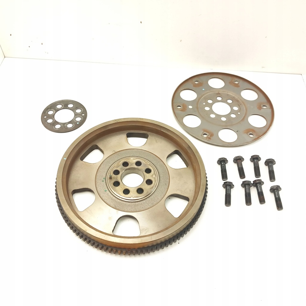 2011 toyota hilux an10, an20, an30 колесо маховик в Україні