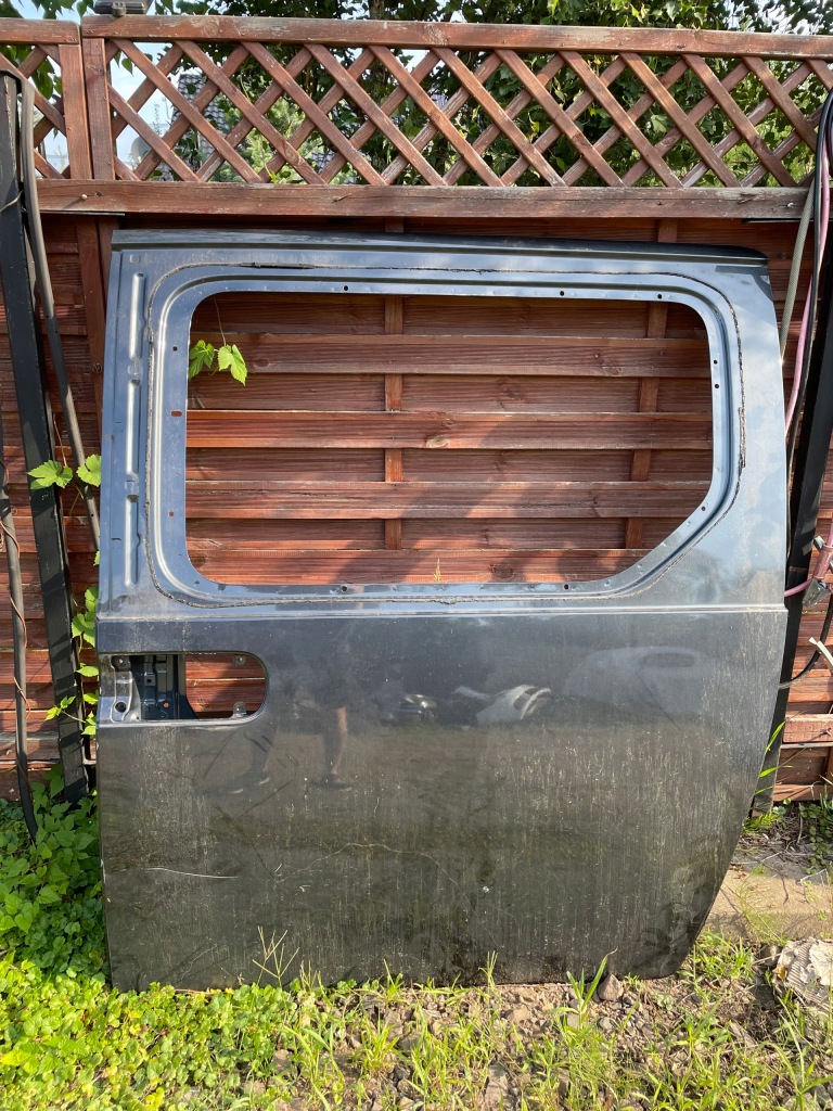 фото №1, Hyundai staria 21r- двері бічний ліва зсувні лівий bok