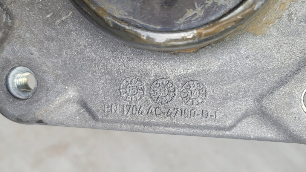 Амортизатор перед лівий mercedes b-klasa w246 рестайлінг  2014-2018 a2463206313 Київ