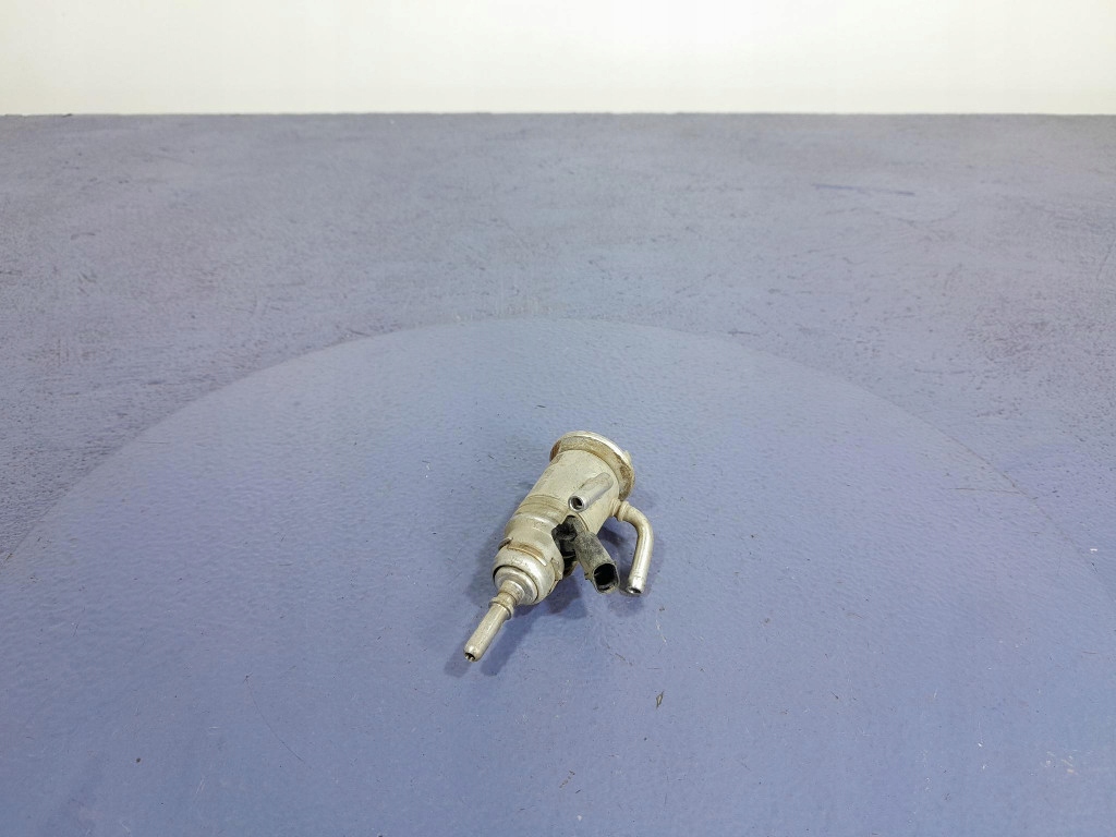 Купити Bmw оригінальний номер 8580209