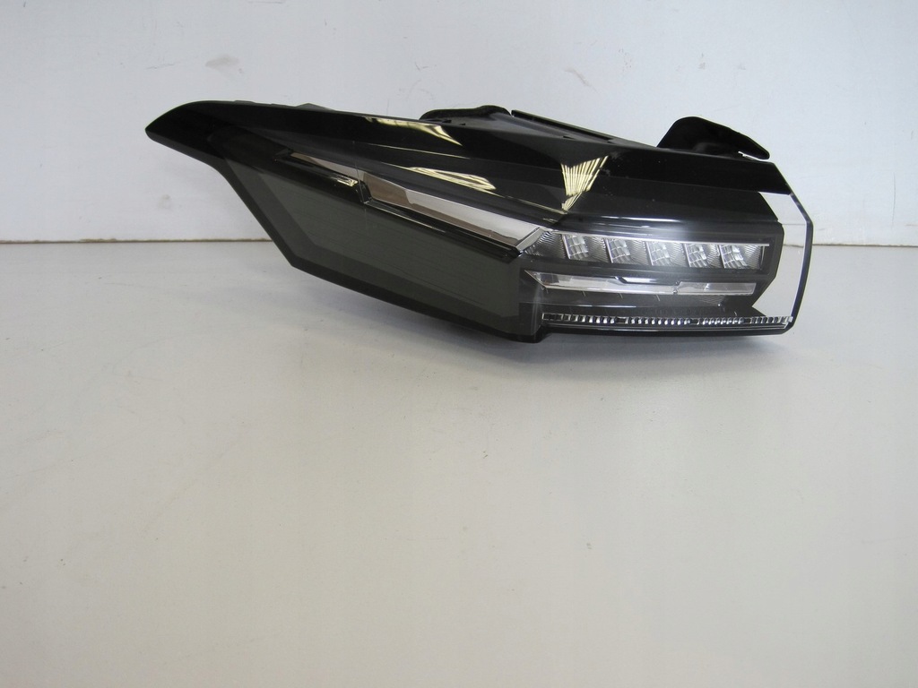 фото №1, Лампа peugeot 308 t10 hb левая