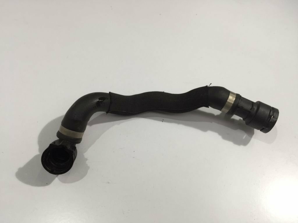 фото №1, Mercedes e w238 w213 2.0 cdi wąż шланг wody