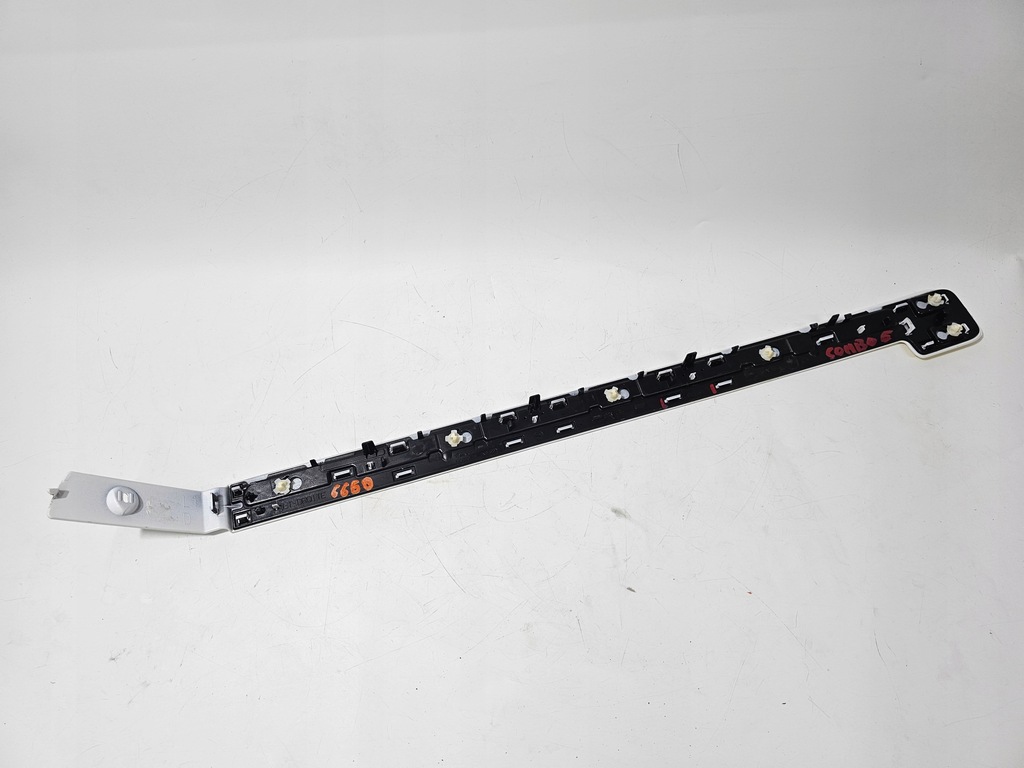 фото №7, Накладка направляющая дверь правый задняя opel combo e 18- #6660