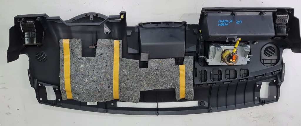 фото №13, Toyota corolla verso ii приборная панель консоль подушка безопасности ремни