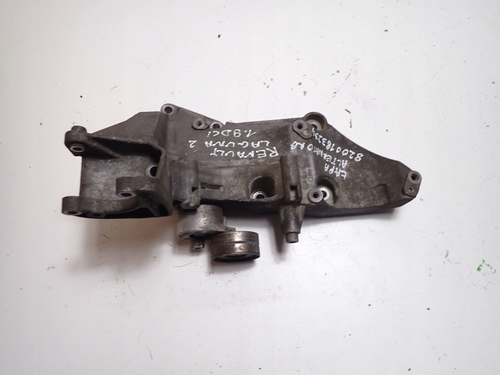 Кронштейн кронштейн кронштейн генератора renault laguna 2 1.9dci 8200183234 Недорого