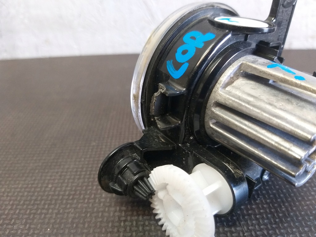 фото №3, Противотуманная фара правый opel corsa f