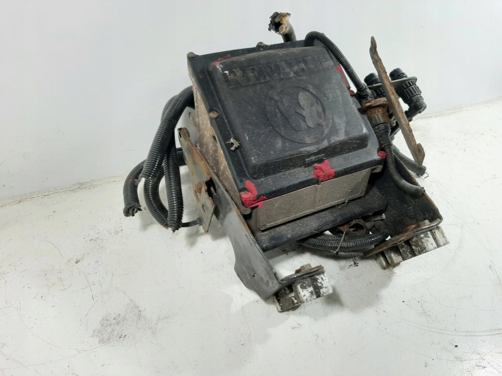 Renault premium euro4 10800cm3 07r насос adblue в Украине