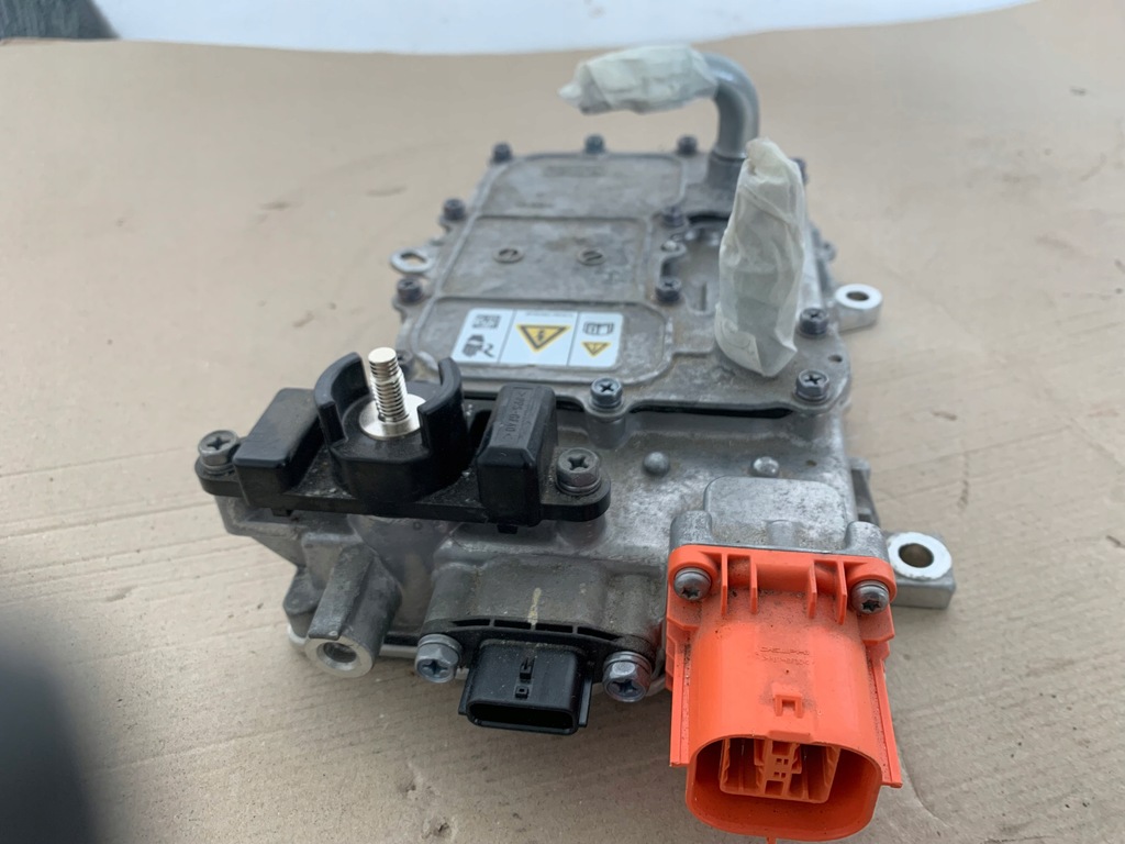 фото №6, Ford mustang mach-e rwd 75.7 kwh преобразователь напряжения оригинал