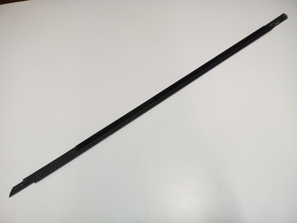 фото №5, Молдинг ущільнювач правий перед хром renault talisman