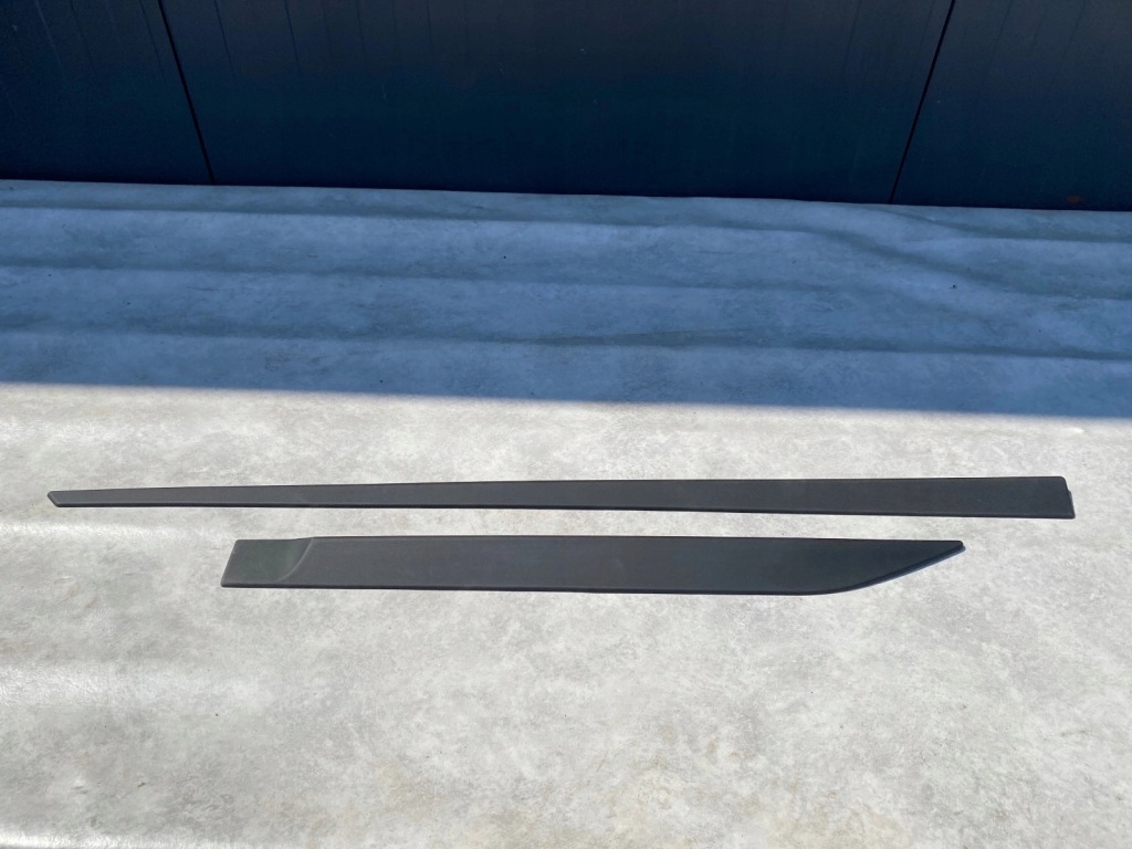 фото №1, Молдинг двері ліва subaru forester outback