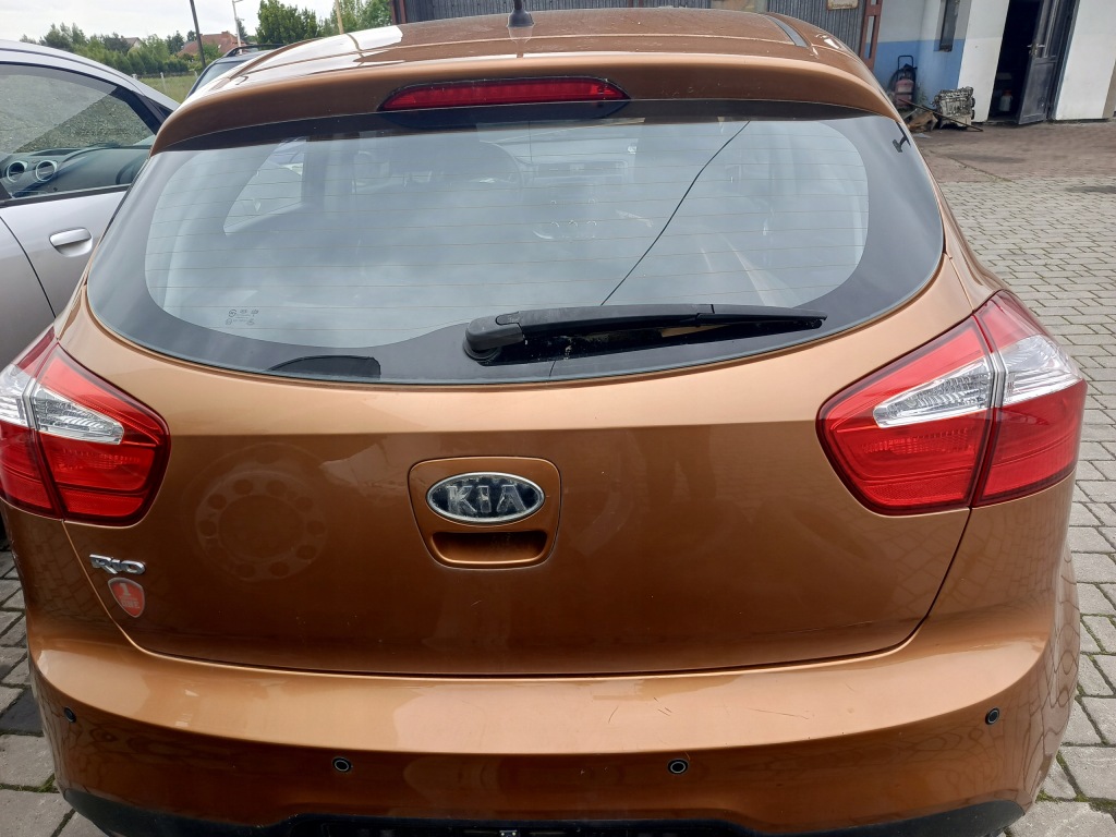 фото №1, Kia rio iii 5d крышка багажника багажника задняя задняя комплектная f2g