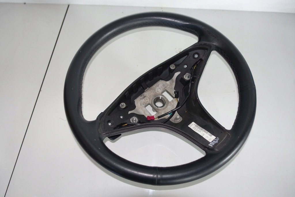 фото №9, Mercedes w204 повітропровід c-klasa шкіра подушка 2044603303 пелюстки перемикання glk