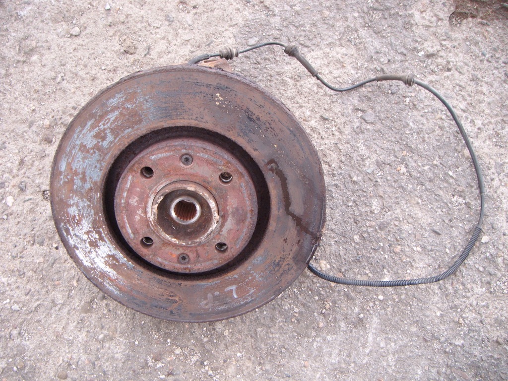 фото №1, Peugeot 207 1.4 vti поворотний кулак ступиця лівий перед