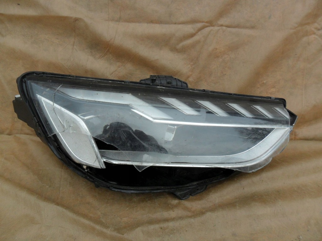 фото №1, Лампа передняя левый led matrix audi a4