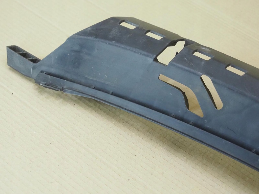 фото №8, Напрямна кронштейн бампера задня mercedes e-klasa w213 2138852304