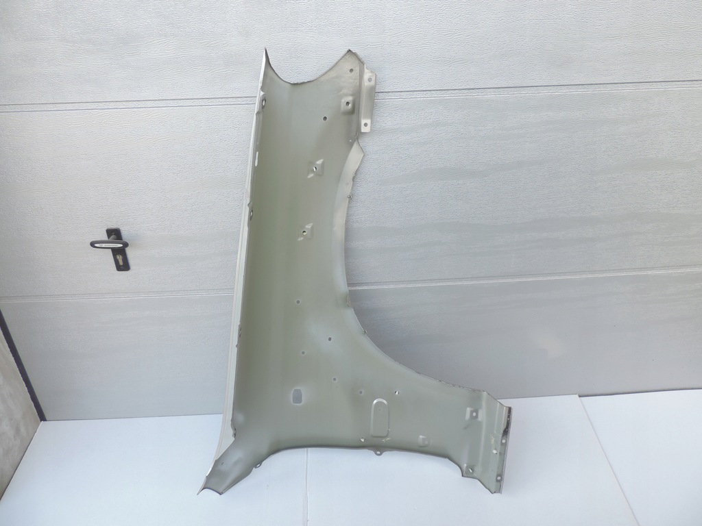 фото №7, Hyundai terracan левый крыло