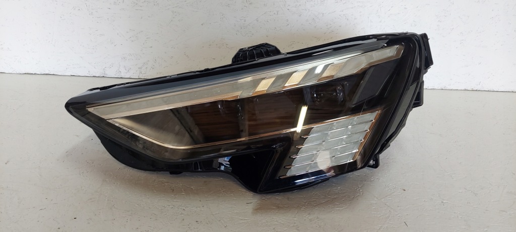 фото №1, Audi a3 8y0 rs3 s3 лампа левая перед full led matrix 8y0941035