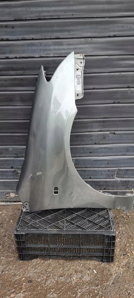 фото №1, Крыло правый перед toyota corolla e12 hb