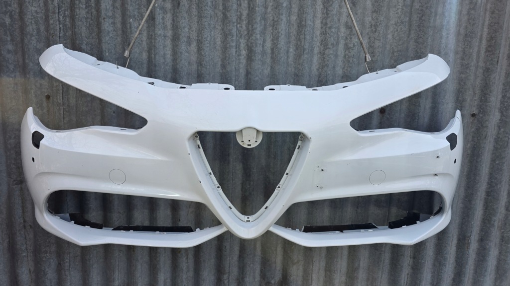 Купить Бампер передний перед alfa romego giulia veloce