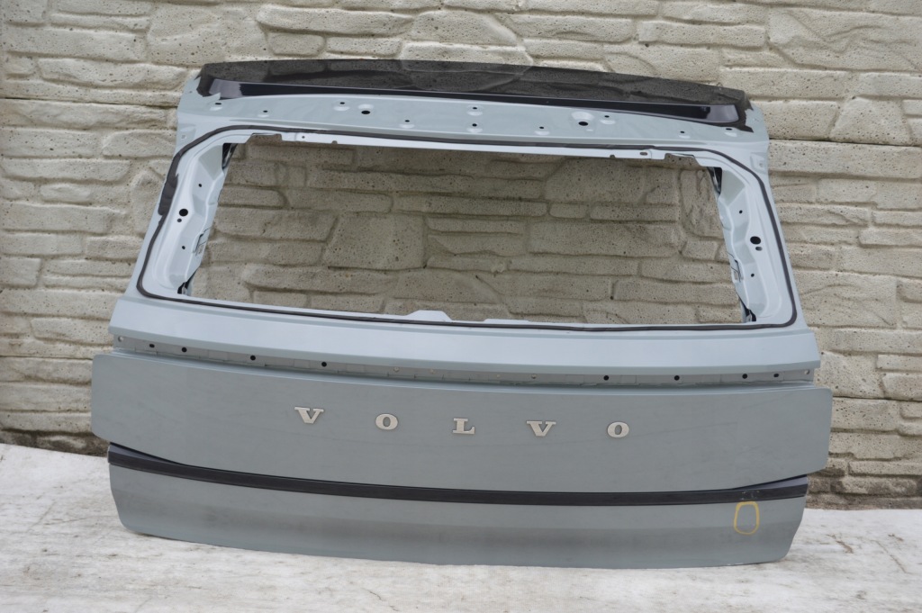 фото №1, Крышка багажника задняя volvo ex30
