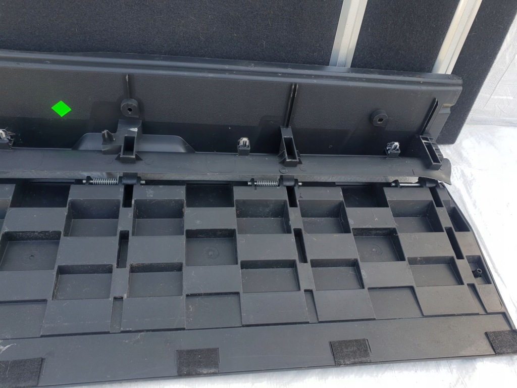 фото №9, Peugeot 3008 i hybrid 12-16 пол багажника защита задняя задняя na pas