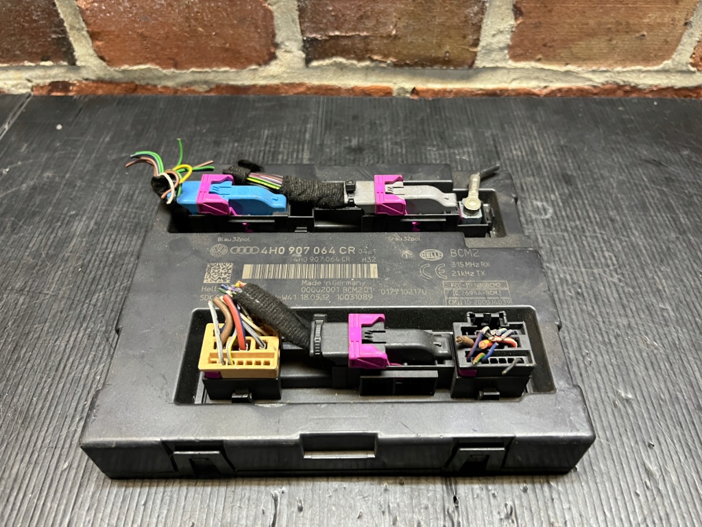 фото №1, Audi vw модуль комфорту 4h0907064cr