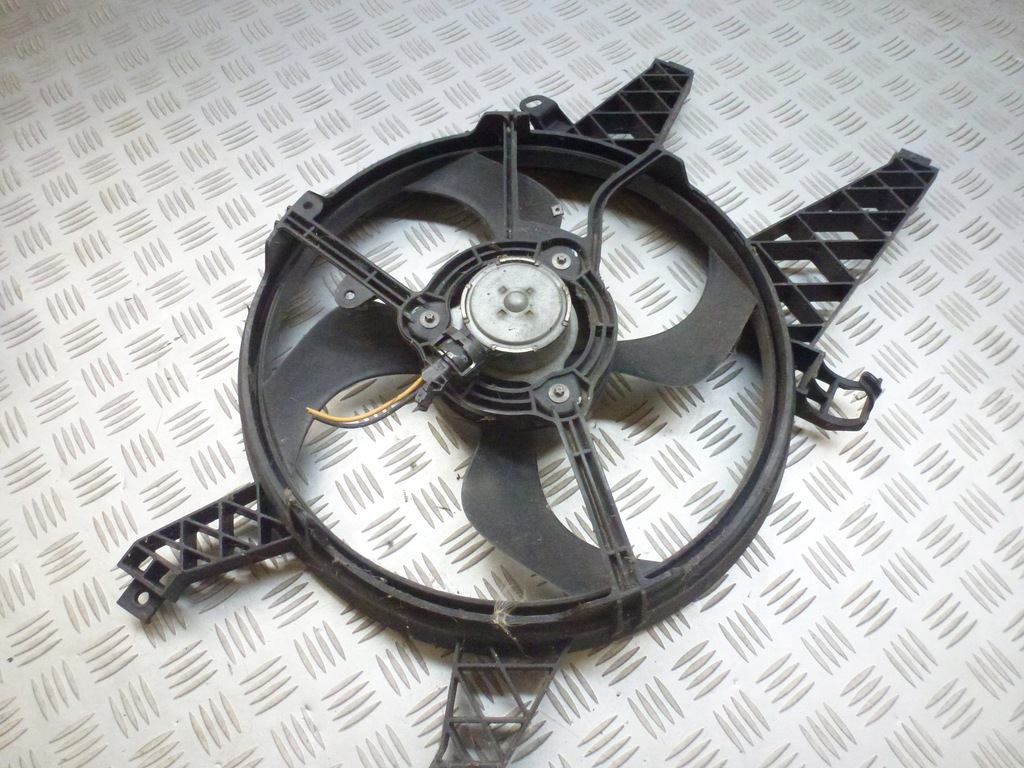 фото №2, Вентилятор радіатора renault clio iii 8200966247