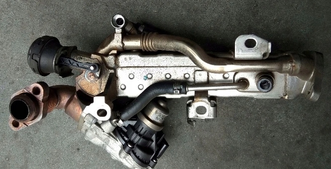 фото №1, Bmw f10lci f30 радиатор выхлопных газов клапан egr 8513691