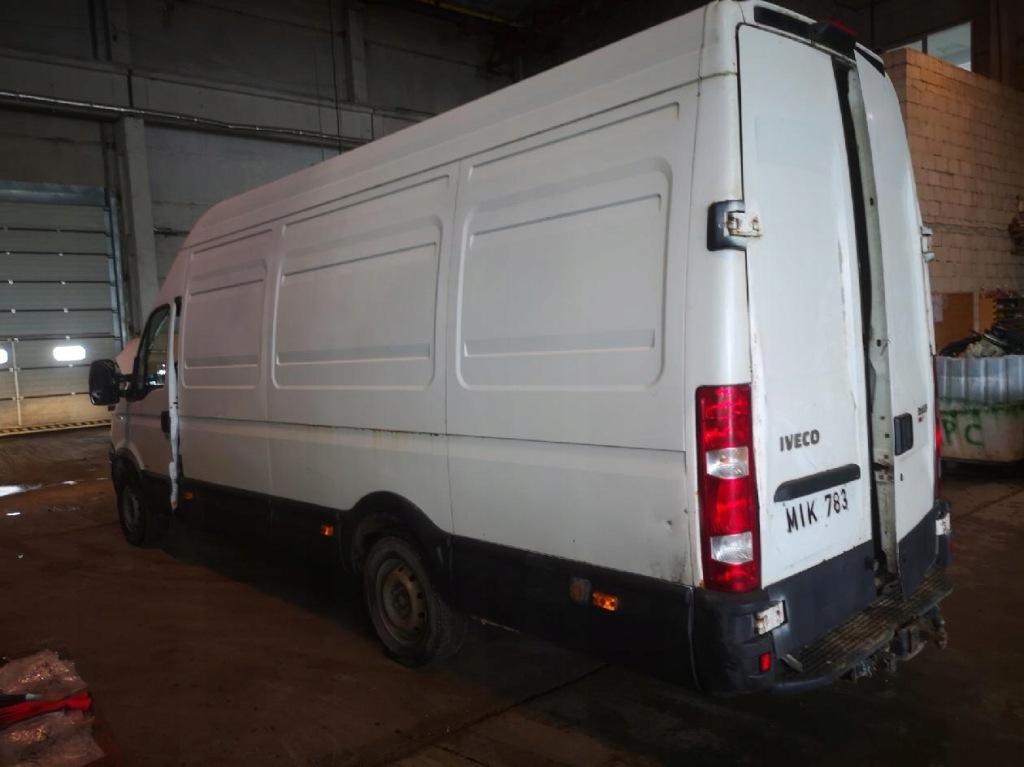 Купить Iveco daily впуск воздуха к кабины 2007 2.3l 226536