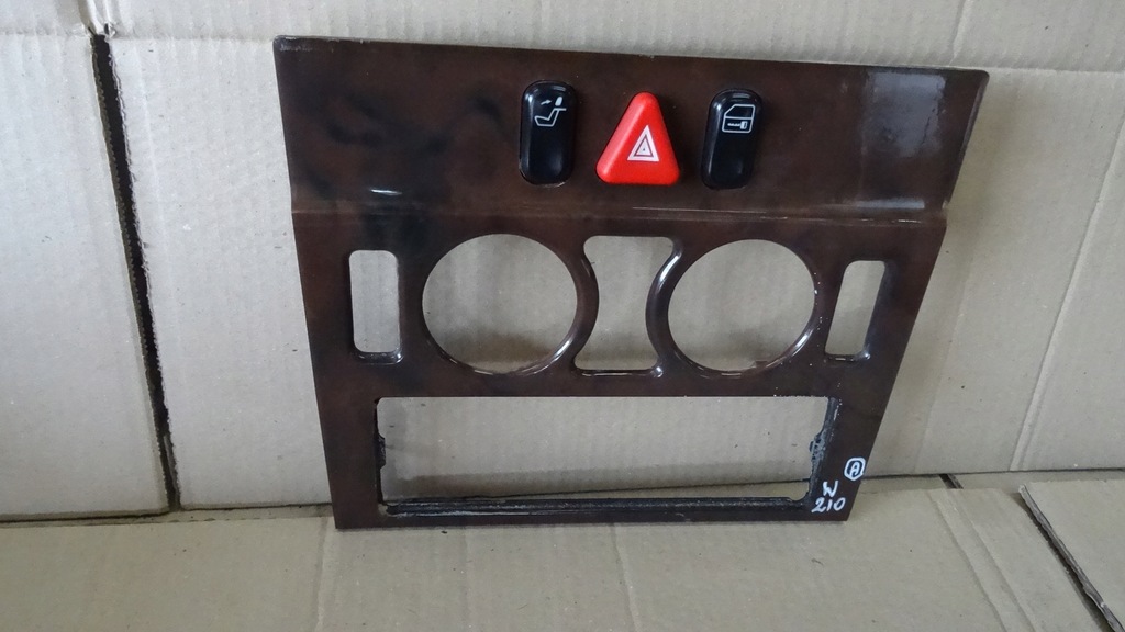 фото №2, Mercedes w210 рамка радио аварийный 2106880308